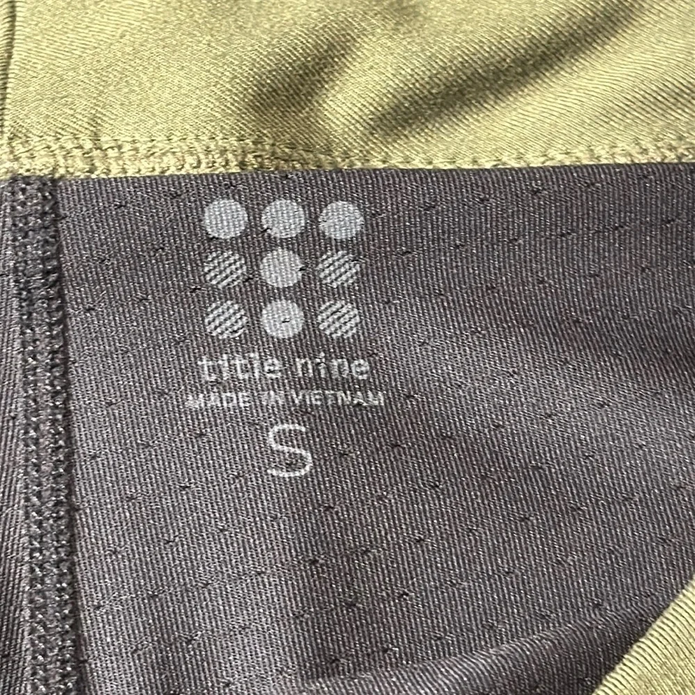 Title nine athletic skirt, skirt Olive Green Skirt size‎ small sports summer